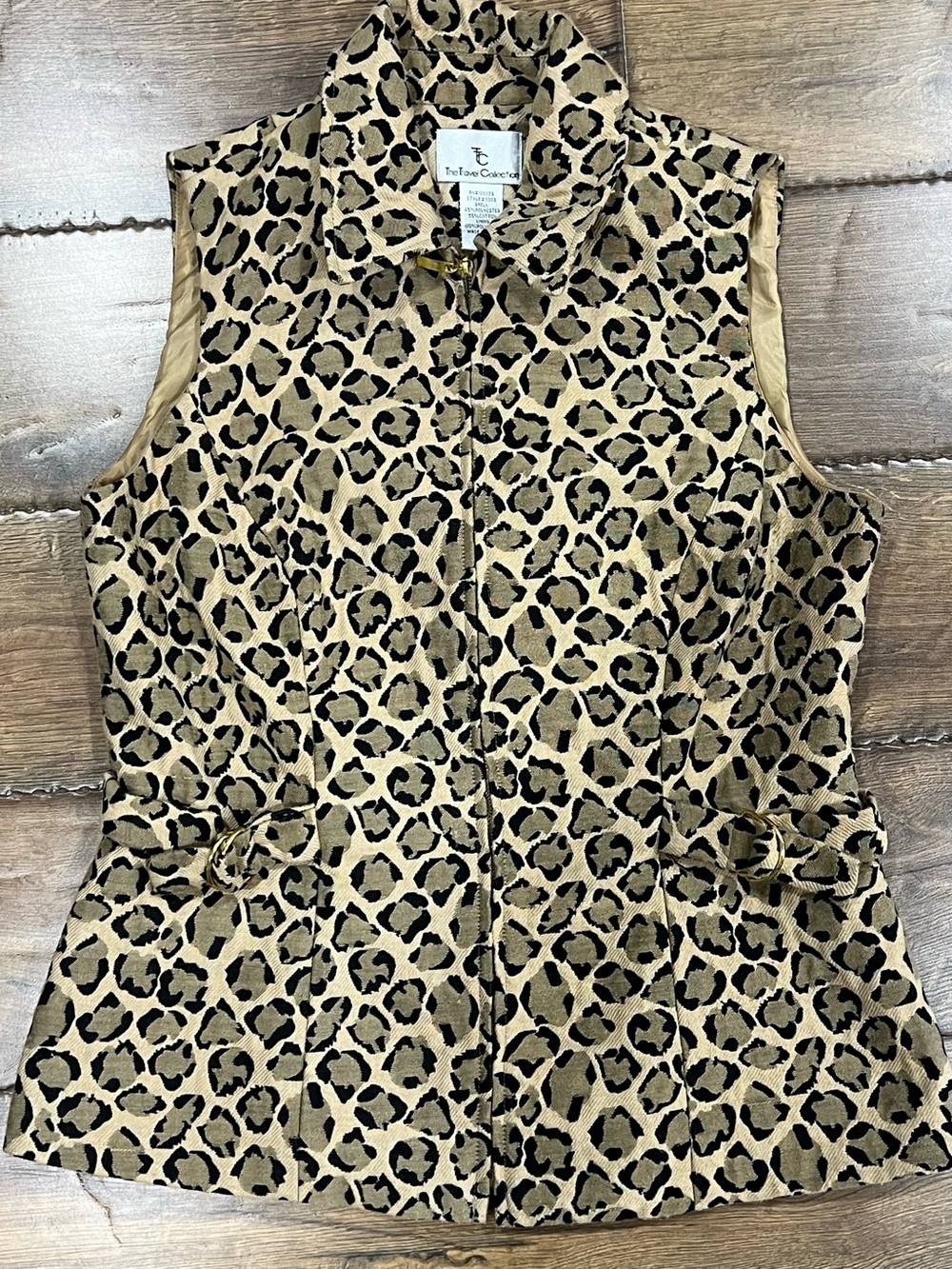 The Travel Collection Women's Leopard Print Zip Vest size SMALL EUC